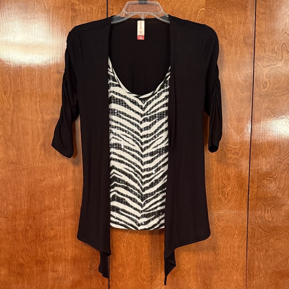 No Boundaries Black Top